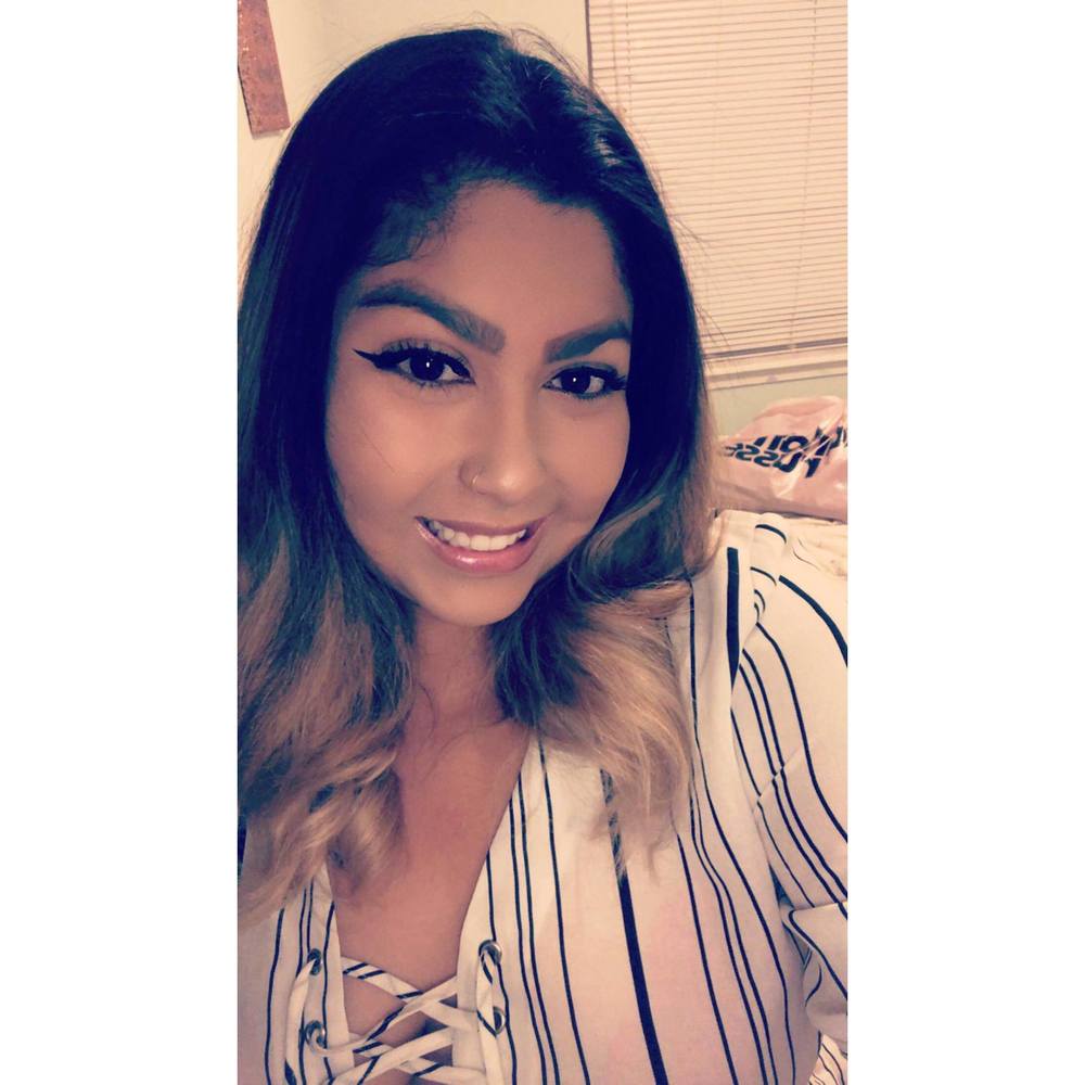 Meet your Posher, Lesliee